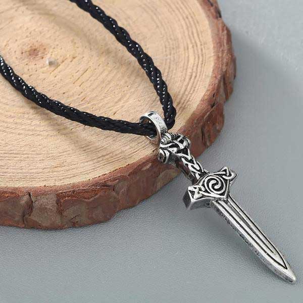 Collier Viking Épée de Hvitserk
