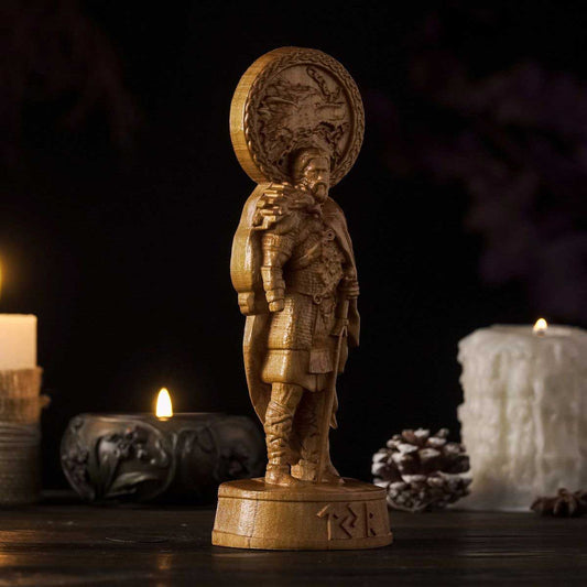 Statue Dieu Tyr