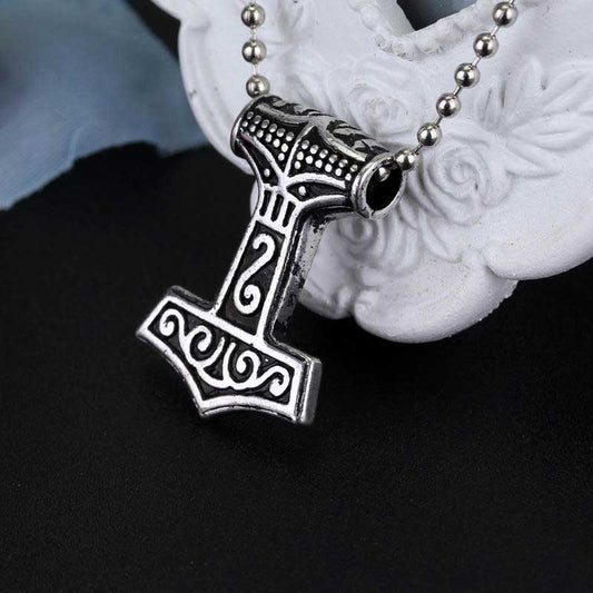 Collier Viking du Marteau de Thor Le Skidbladnir