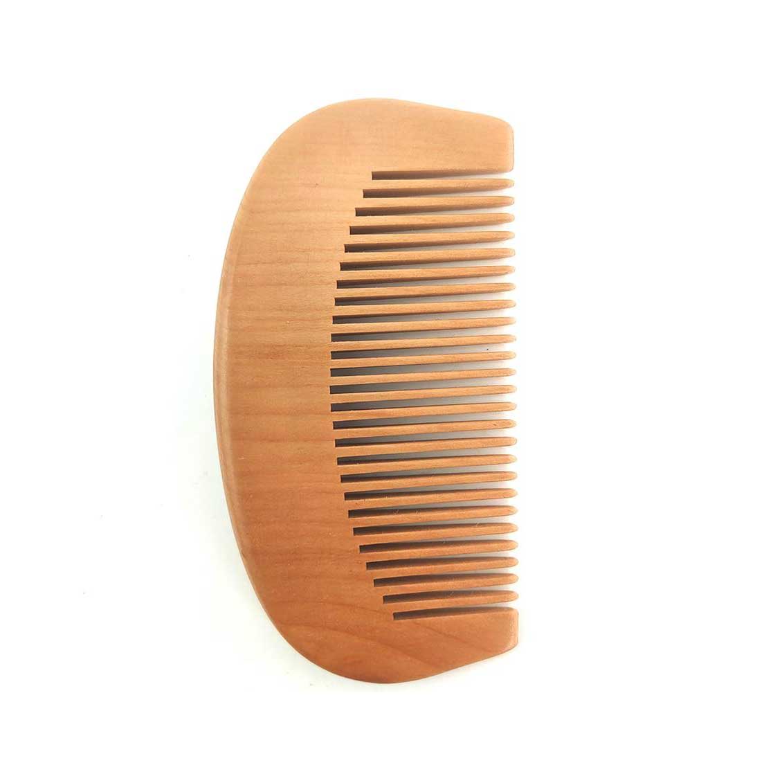peigne viking en bois moderne