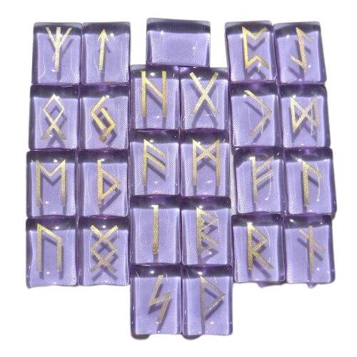 pierre viking runes verre violet