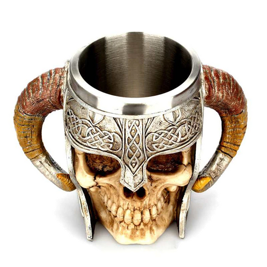 Tasse tete de mort viking vue du dessus